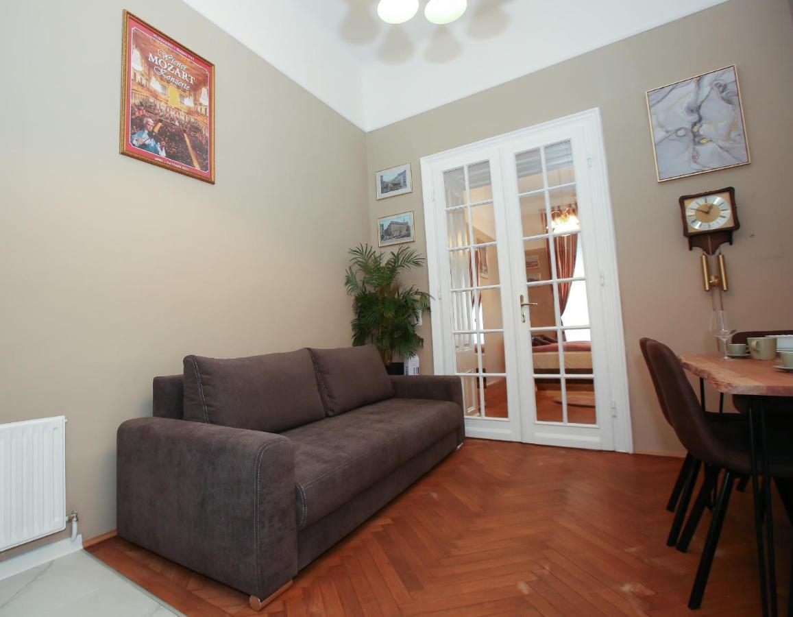 Apartments Vienna Opera Εξωτερικό φωτογραφία
